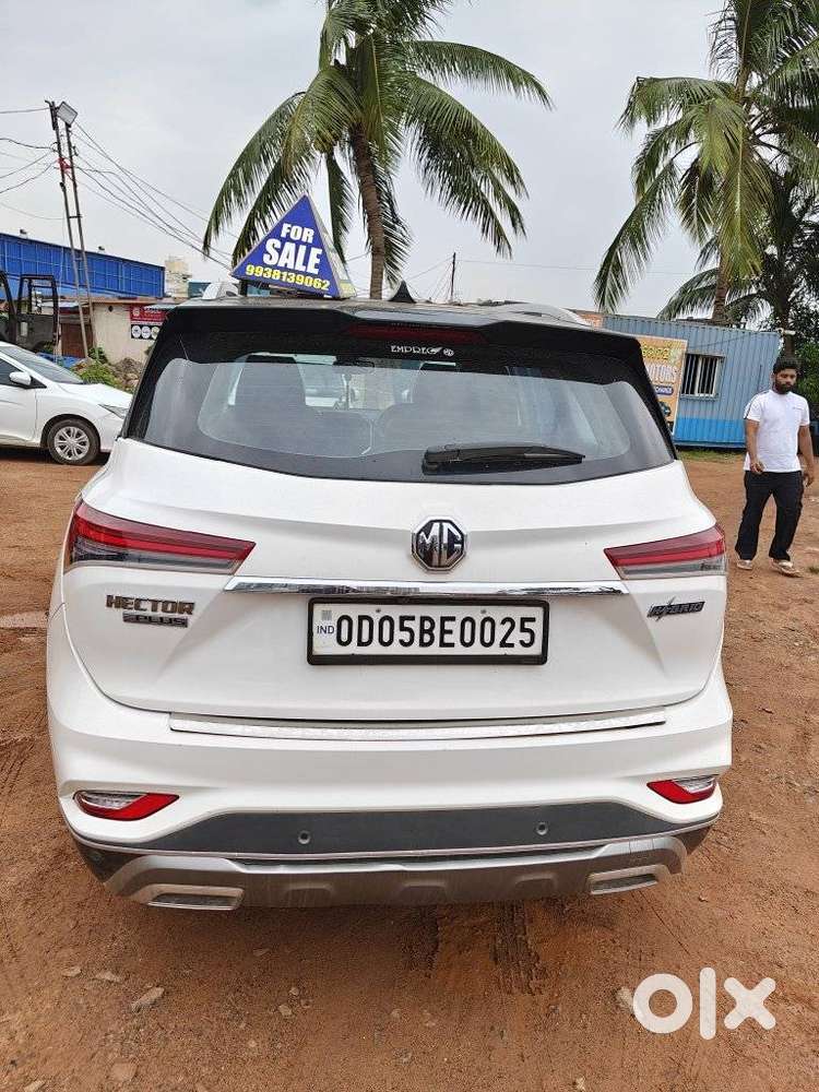 Mg Hector Plus Sharp Hybrid 1.5 Mt, 2021, Petrol