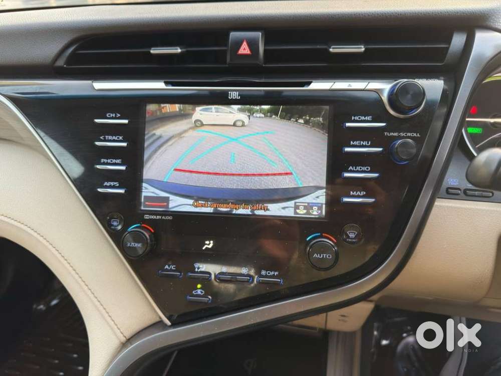 Toyota Camry Hybrid, 2020, Petrol