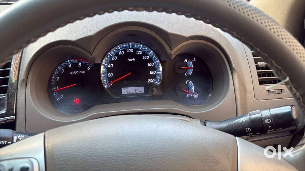 Toyota Fortuner 2013 Diesel Well Maintained Ka Registration