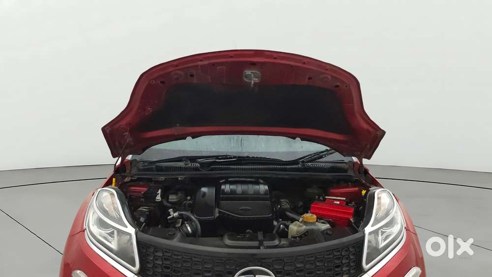 Tata Nexon 1.5 Revotorq Xza Plus Dualtone, 2018, Diesel