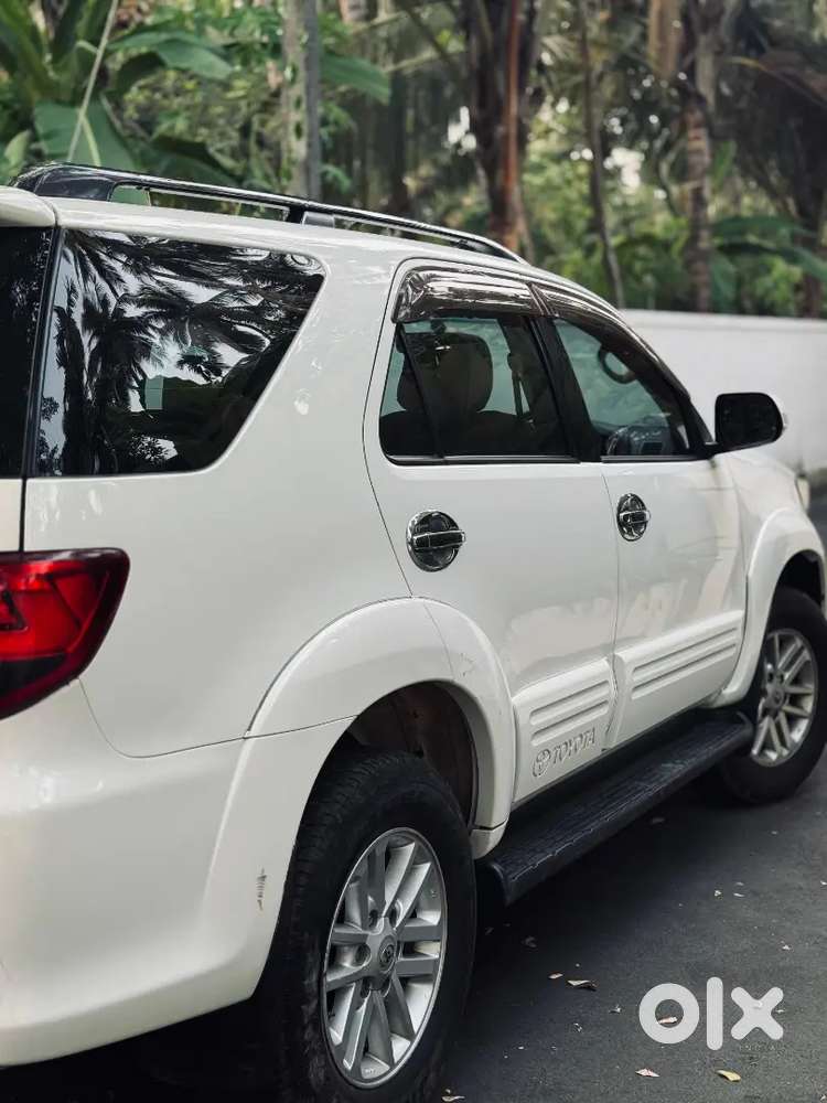 Toyota Fortuner 2014 Diesel Well Maintained