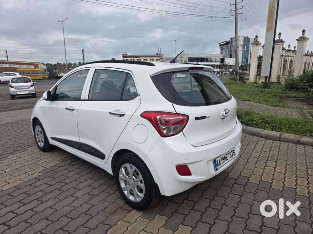Hyundai Grand I10 Asta 1.2 (o) Vtvt, 2015, Petrol