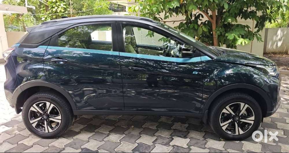 Tata Nexon Ev Max Xz Plus Lux