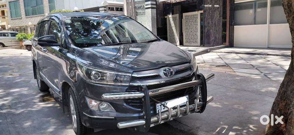 Toyota Innova Crysta 2.4 V 8 Str, 2018, Diesel