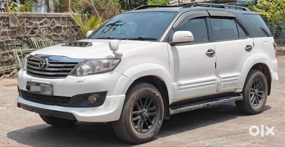 Toyota Fortuner 2015 Diesel Well Maintained