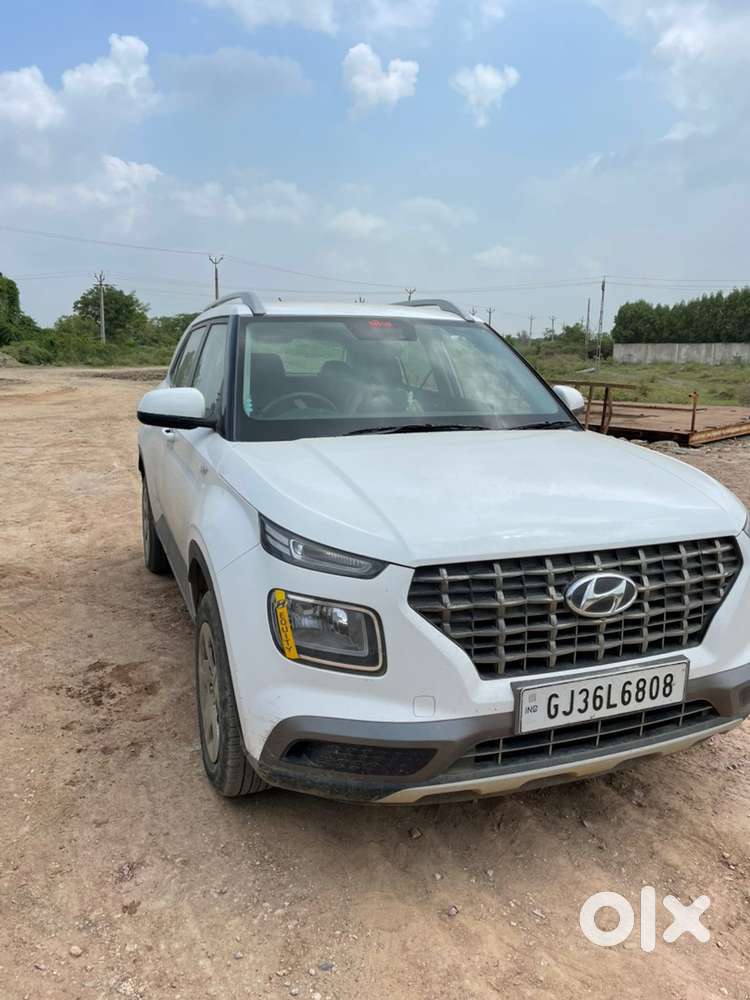 Hyundai Venue 2019 Diesel Well Maintained
