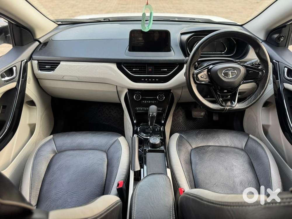 Tata Nexon 1.2 Revotron Xza Plus, 2023, Petrol