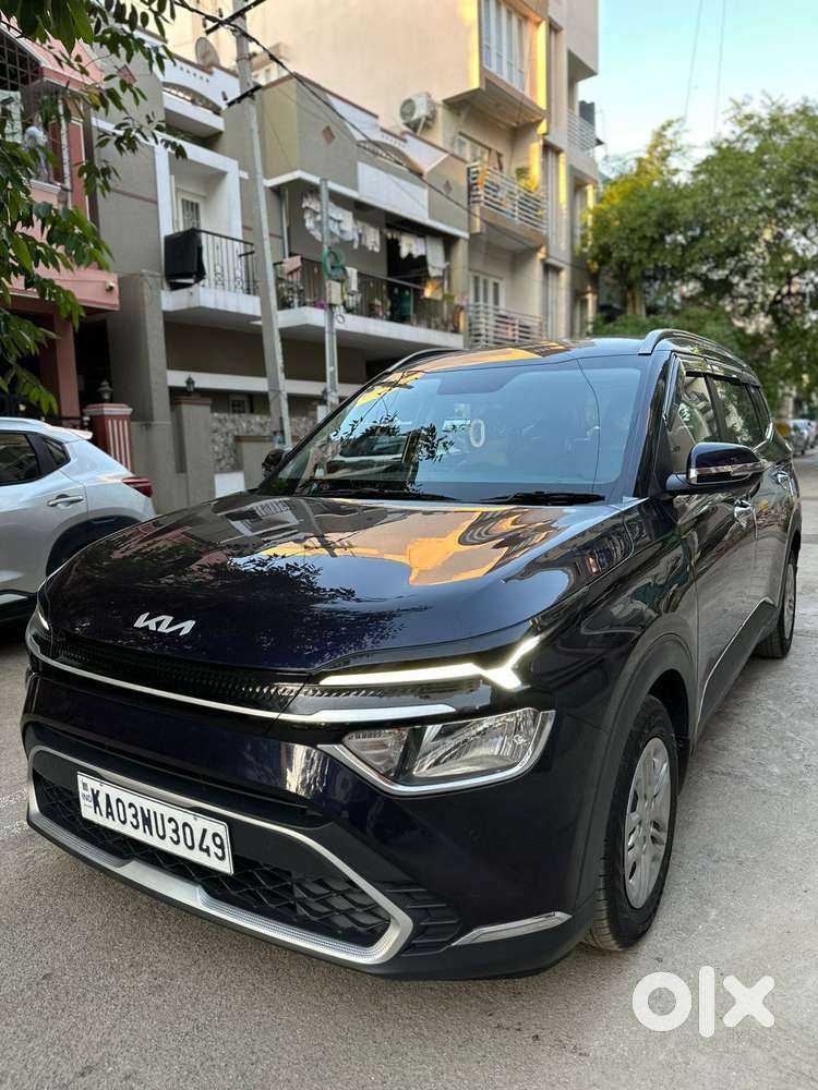 Kia Carens G 1.5 6mt Premium (o) 7-seater, 2024, Petrol