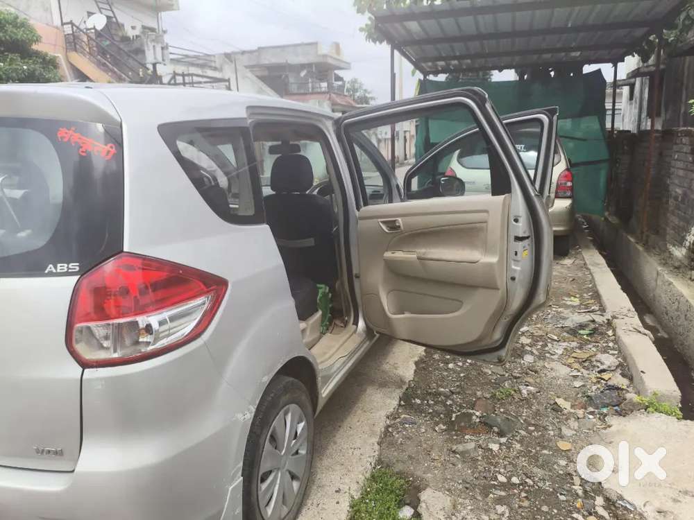 Maruti Suzuki Ertiga 2012