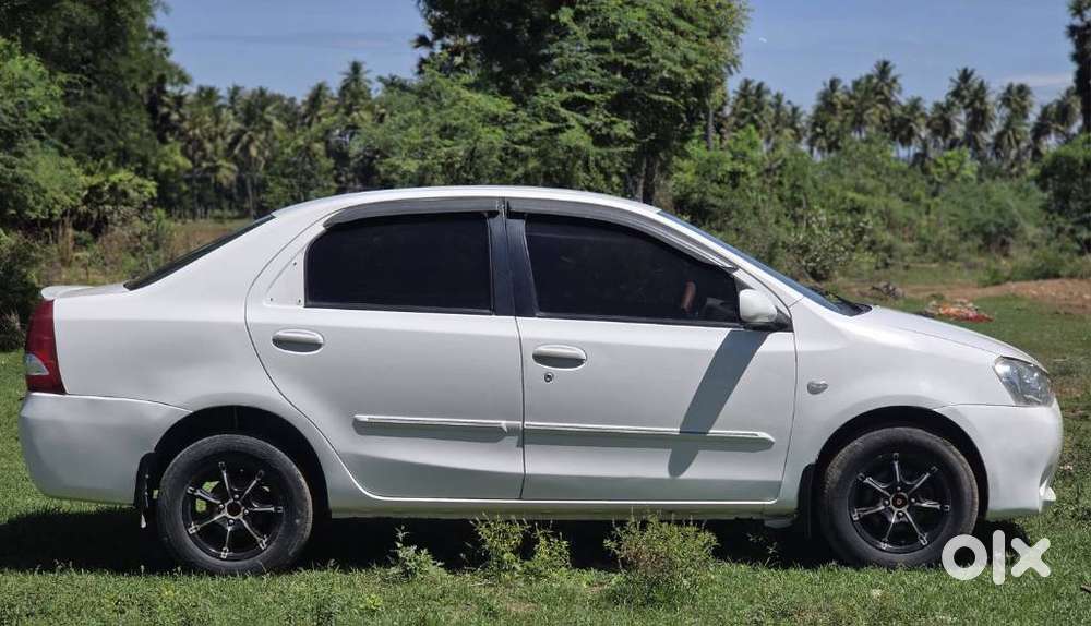 Toyota Etios Vx Xclusive, 2011, Petrol