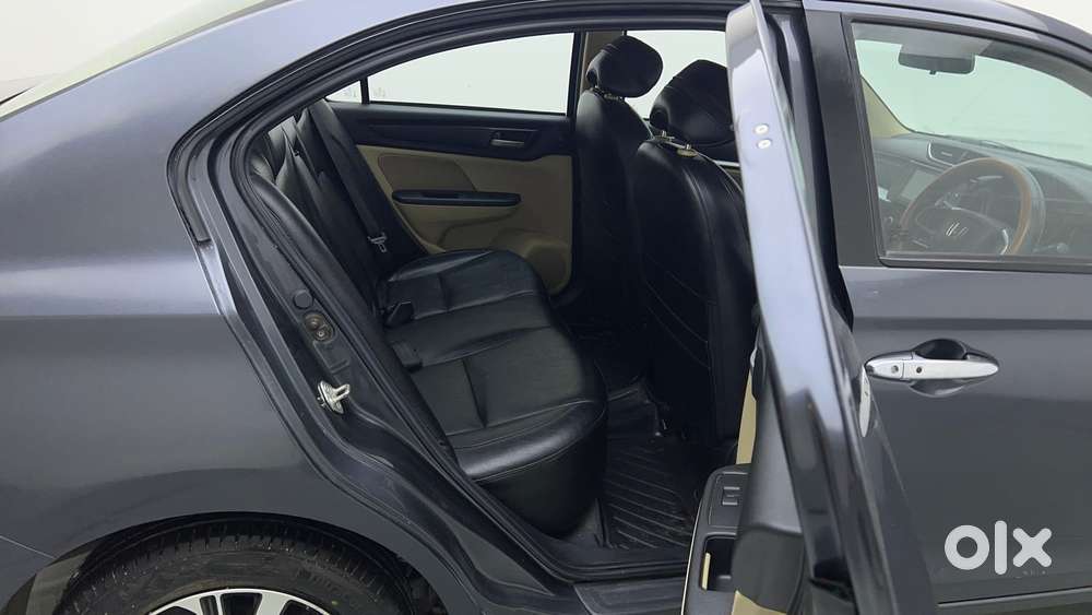 Honda Amaze Vx 1.2 Petrol Cvt, 2022, Petrol