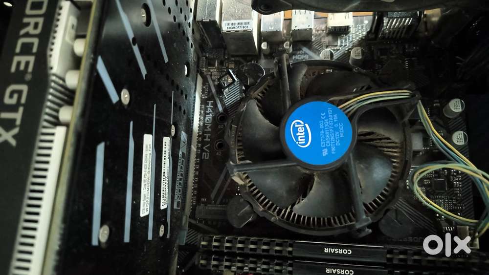 Intel Pentium Gold G6400 and Gigabyte H410M H V2 Motherboard