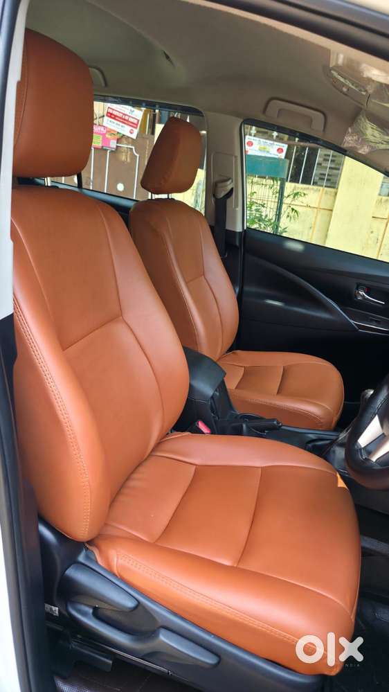 Toyota Innova Crysta 2.4 G Plus Mt 7 Str, 2023, Diesel