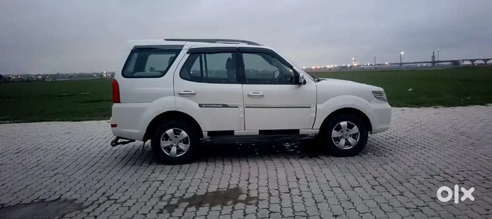 Tata Safari Storme Diesel 2016