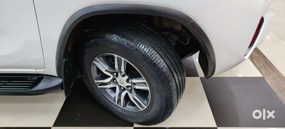 Toyota Fortuner 4x2 At 2.8 Diesel, 2019, Diesel