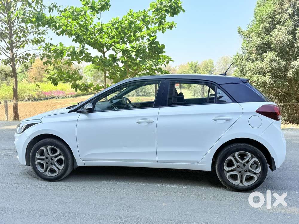 Hyundai I20 Sportz Plus Dual Tone, 2019, Cng & Hybrids
