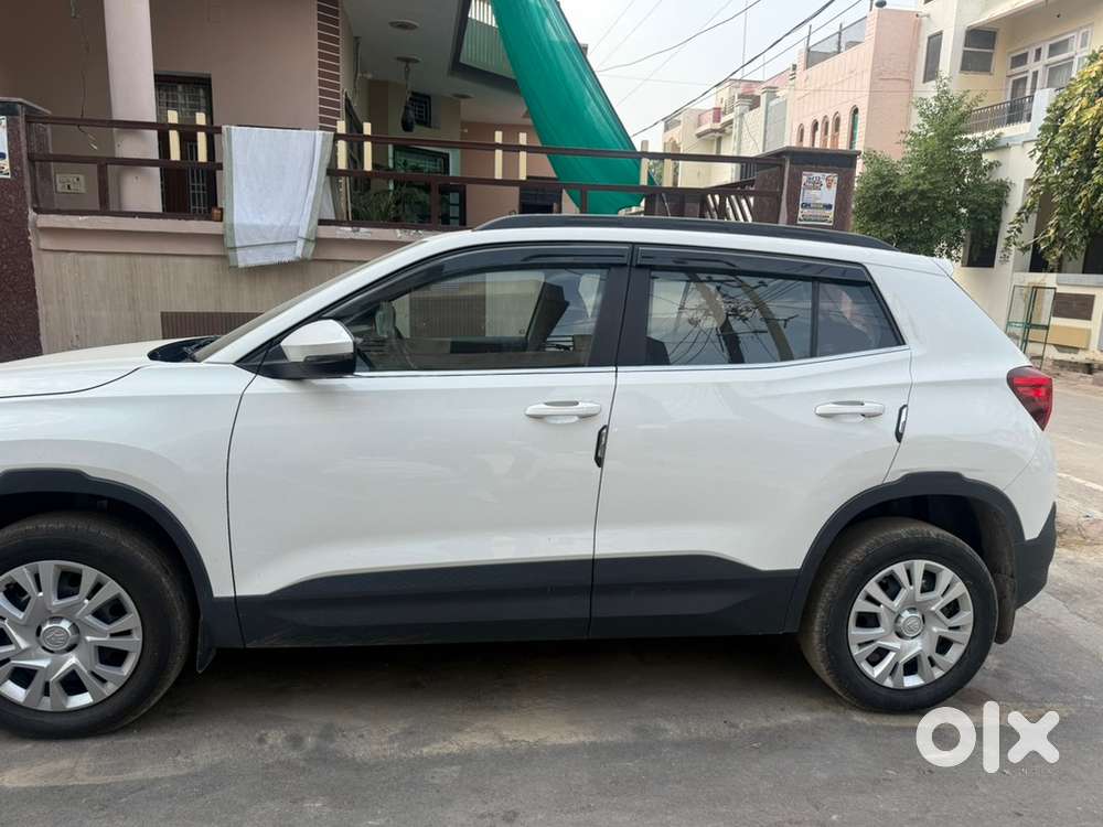 Skoda Kylaq Petrol Manual 2025