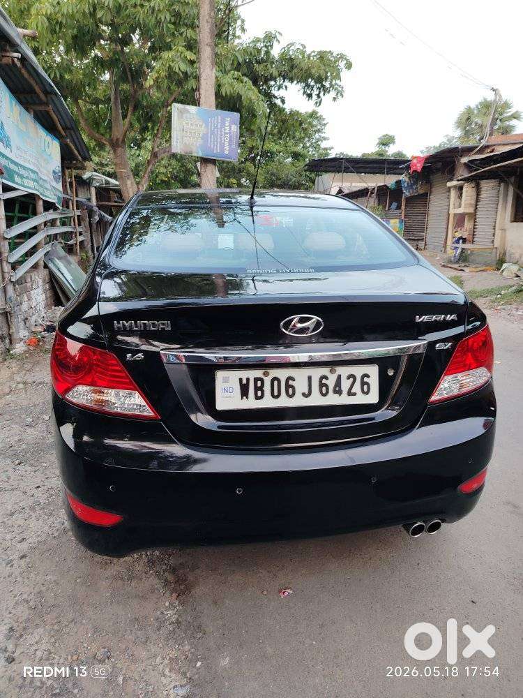Hyundai Verna Fluidic 1.6 Vtvt Sx, 2012, Petrol