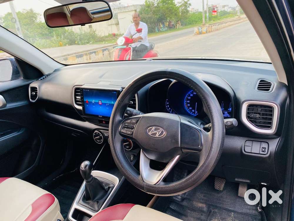 Hyundai Venue S 1.2 Petrol, 2019, Petrol
