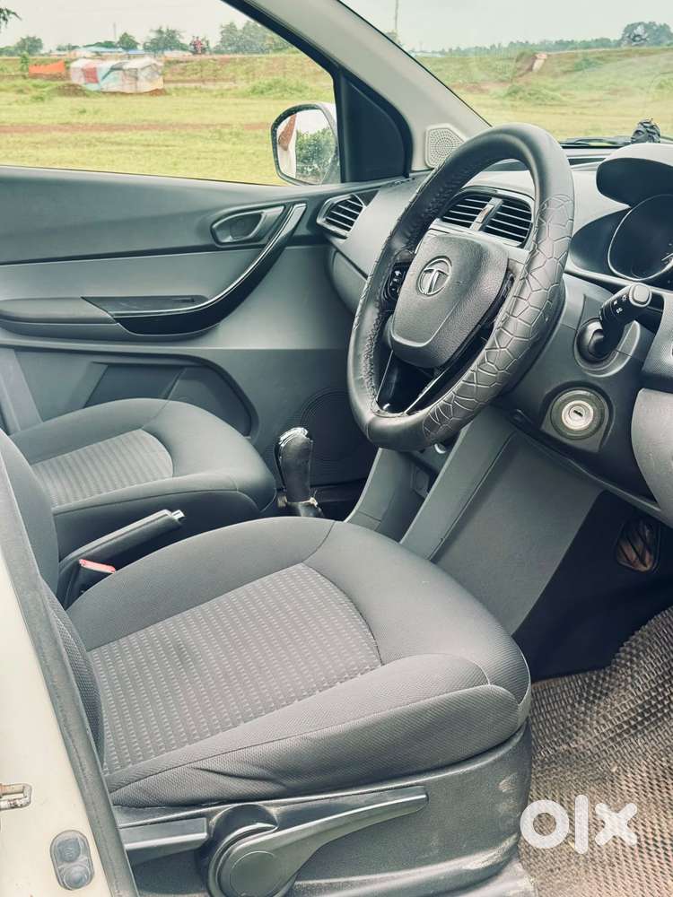 Tata Tigor, 2018, Petrol