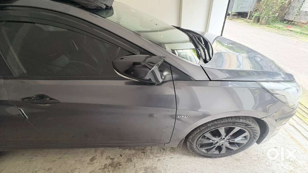 Hyundai Verna Petrol 2016 Car