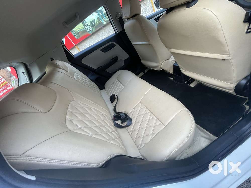 Tata Altroz 1.2 Xt, 2023, Petrol