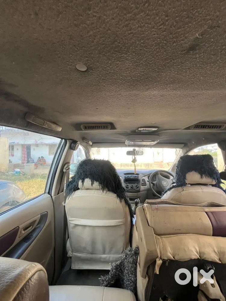 Toyota Innova 2005 Diesel Well Maintained