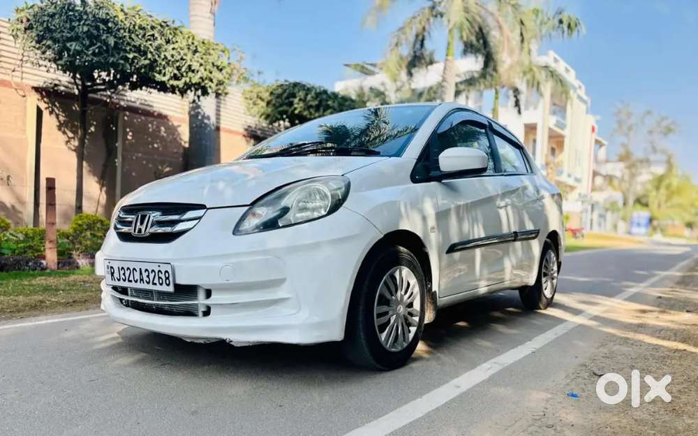 Family Gadi Top Condition