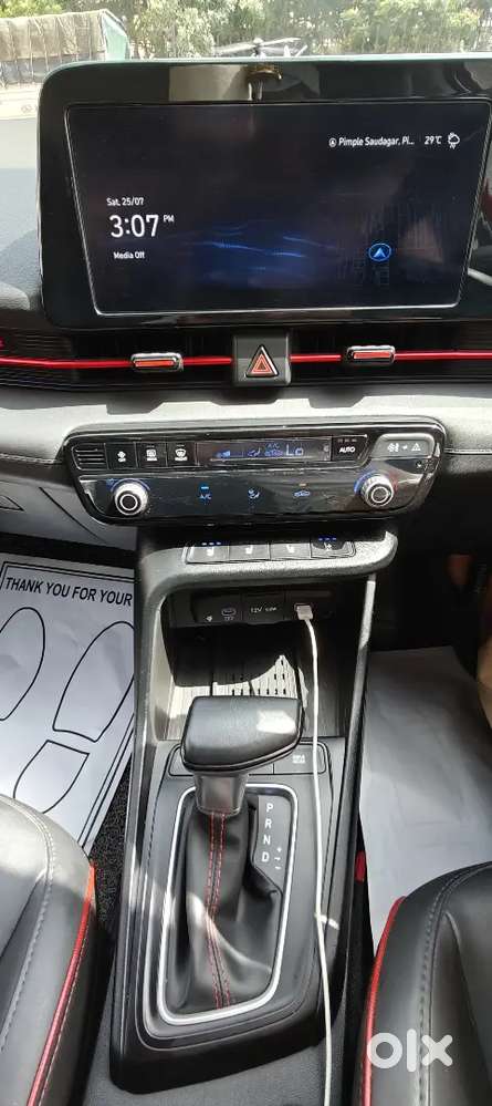 Hyundai Verna Sx (o) 2023 Top Model