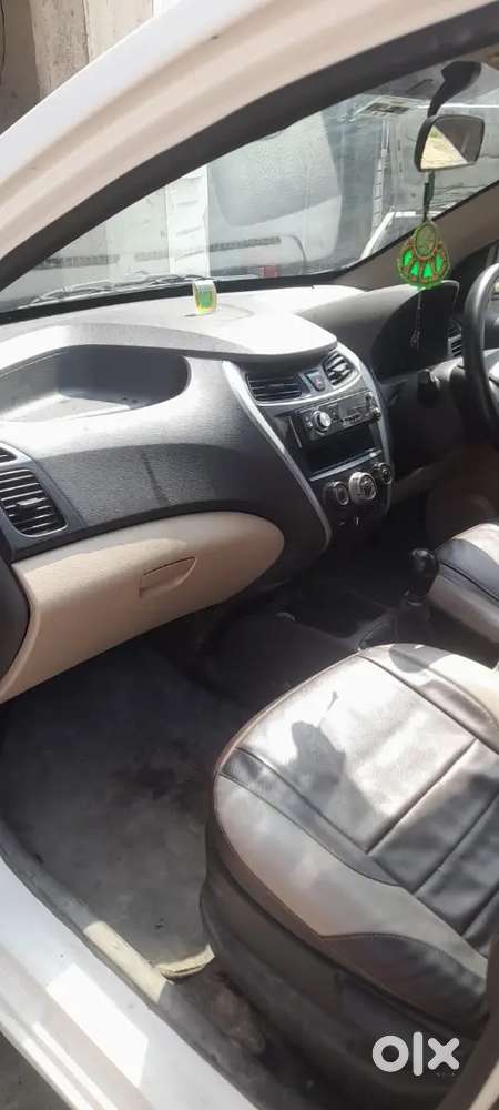Hyundai Eon Sportz 2012 Petrol Manual Sirf Lene Wale Hi Message Kre Fa
