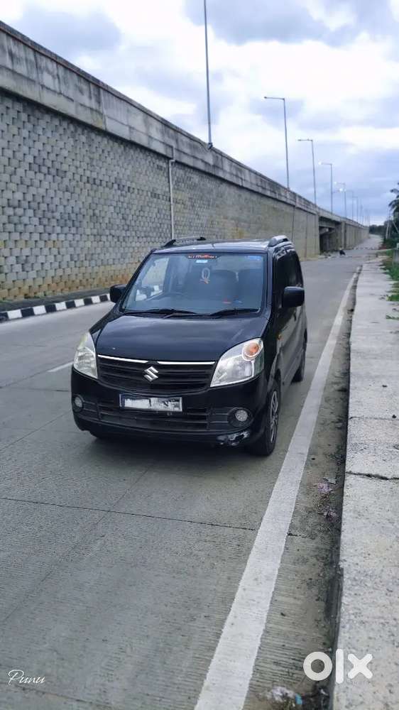 Maruti Suzuki Wagon R 2012 Petrol Well Maintained