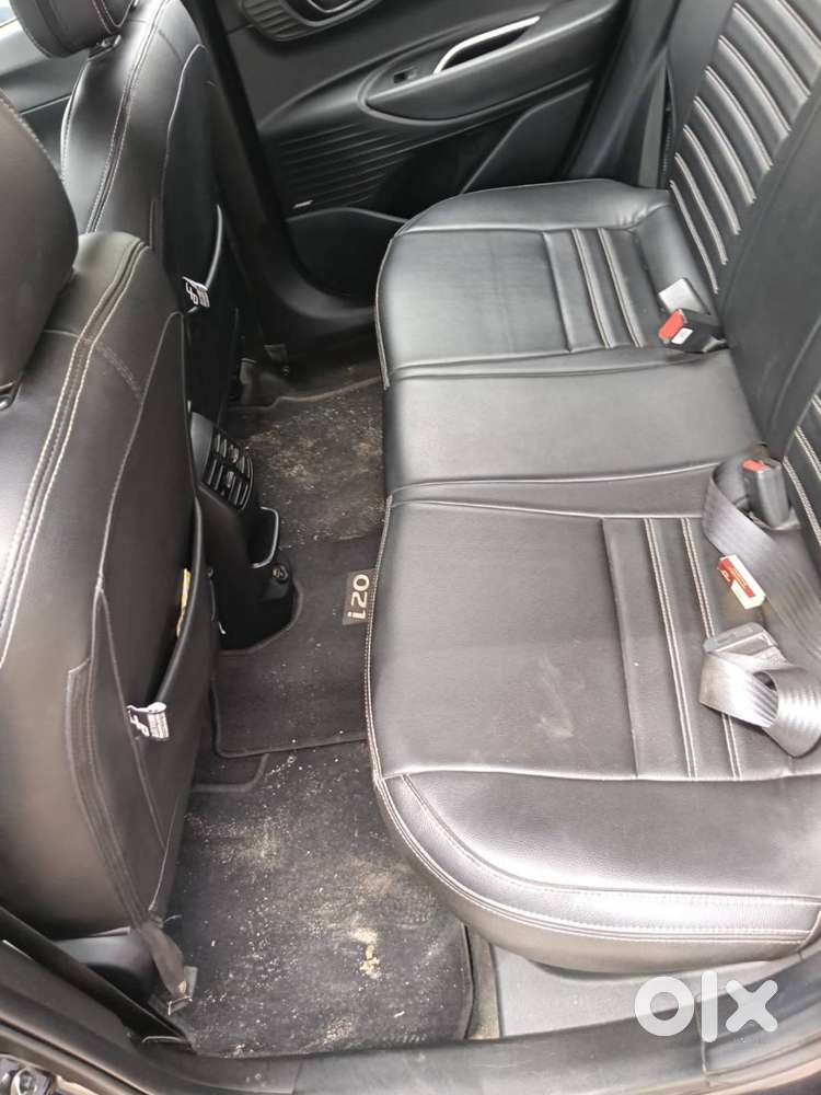 I20 Manual (asta) - 31000 Km Driven