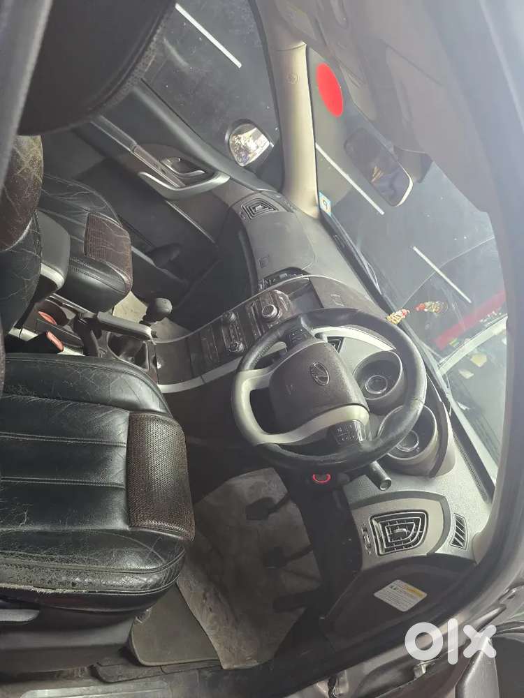 Mahindra Xuv500 2013 Diesel 82000 Km Driven