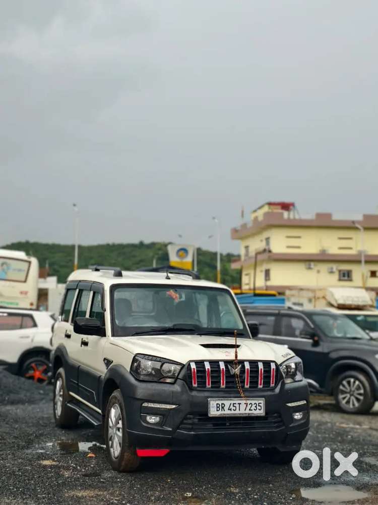 Mahindra Scorpio Classic 2026 Diesel Manual