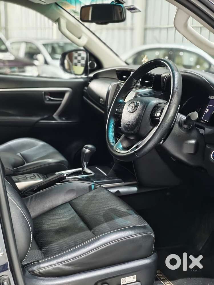Toyota Fortuner 4x2 At 2.8 Diesel, 2022, Diesel
