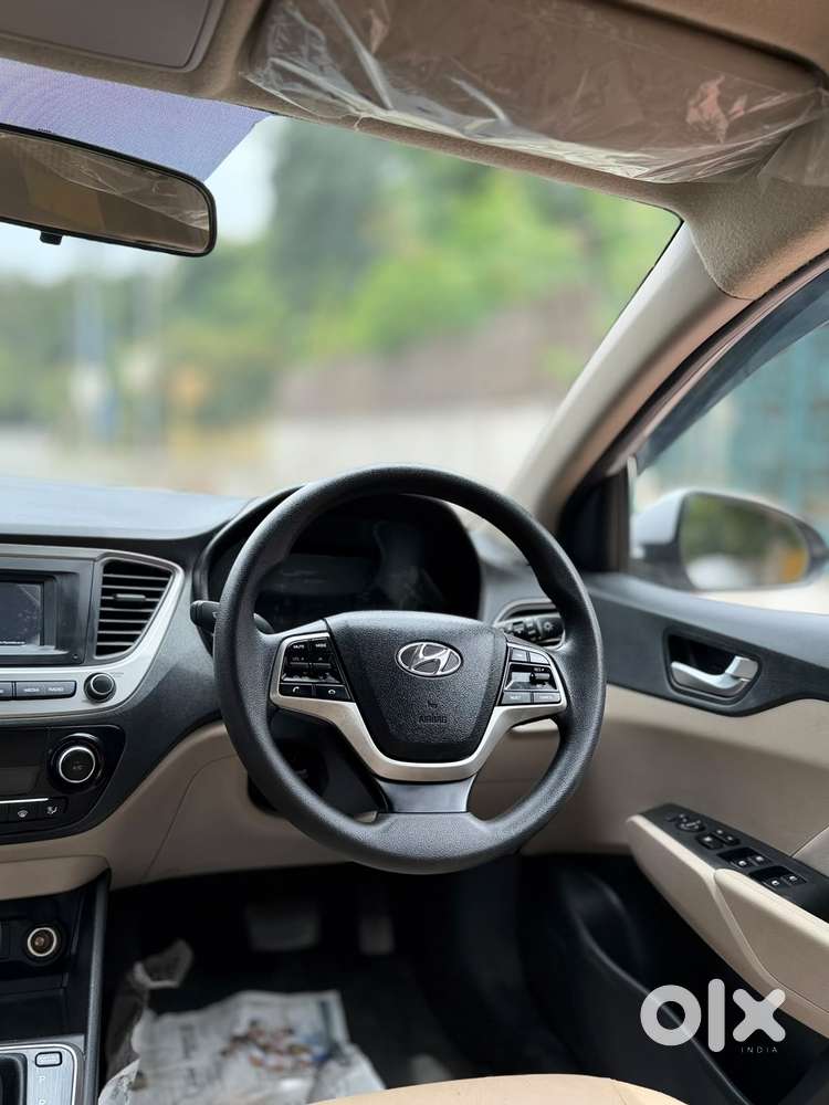 Hyundai New Verna, 2018, Petrol