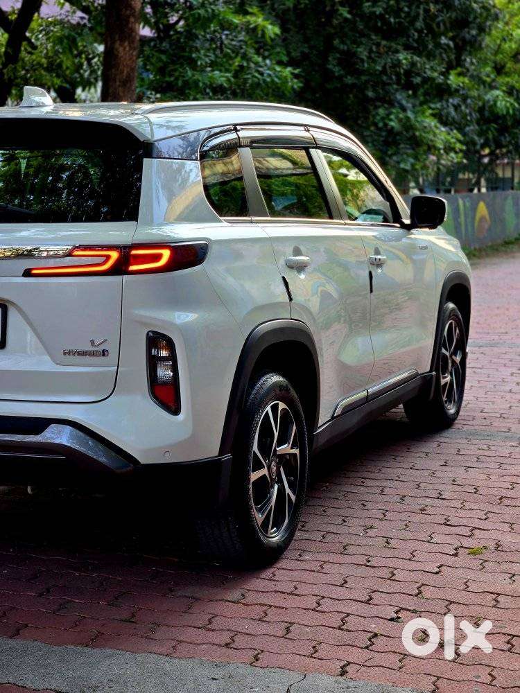 Toyota Urban Cruiser Hyryder 1.5 V Hybrid, 2024, Petrol