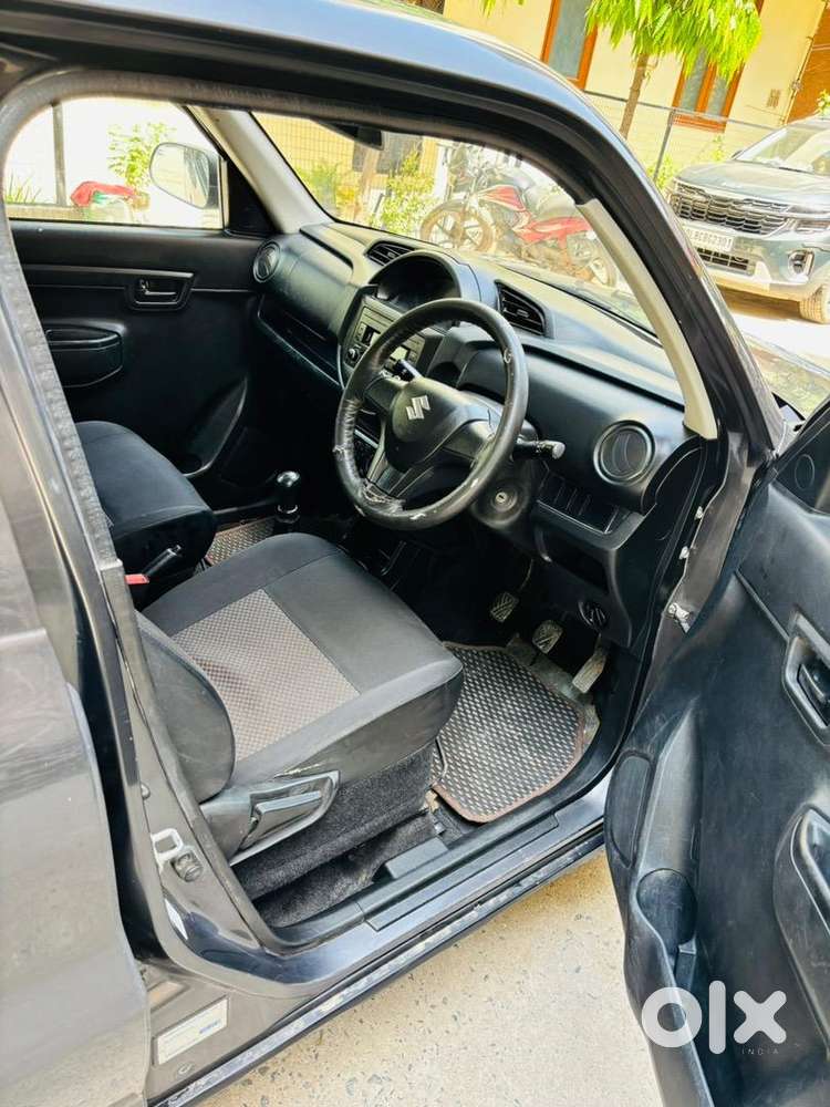 Maruti Suzuki S-presso 2021 Petrol Well Maintained