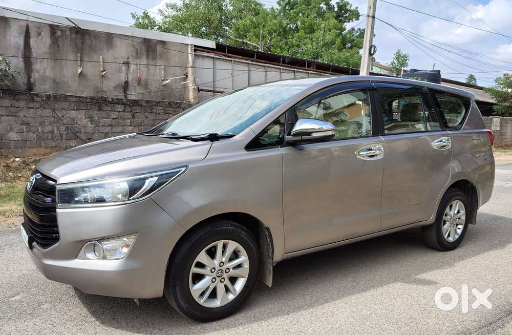 Toyota Innova Crysta 2.4 Gx Mt 8s, 2016, Diesel