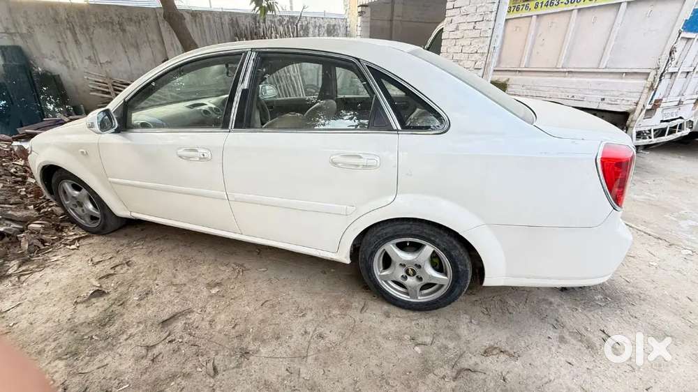 Chevrolet Optra Magnum 2011