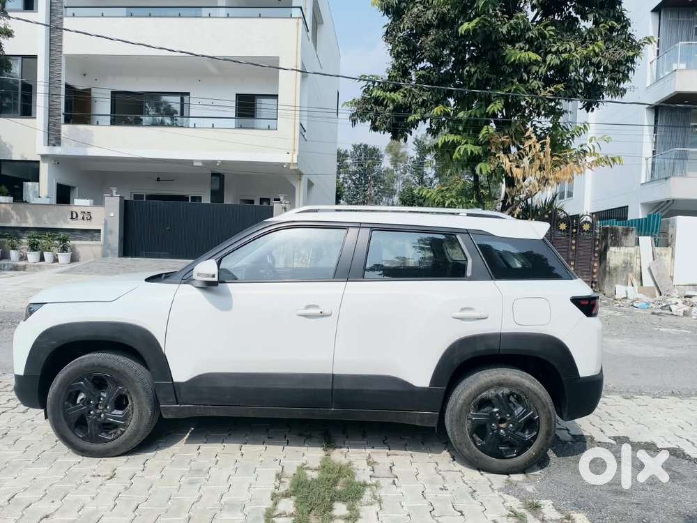 Maruti Suzuki Vitara Brezza 1.5 Zxi, 2026, Petrol