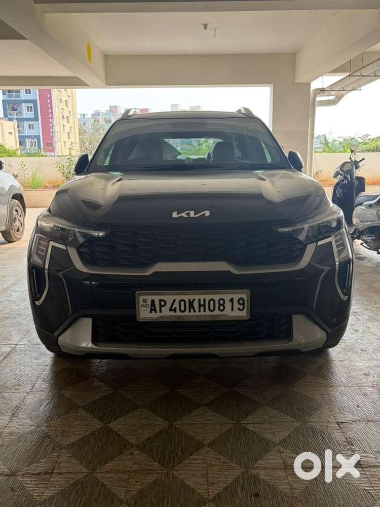 Kia Sonet Petrol 2500 Km Driven