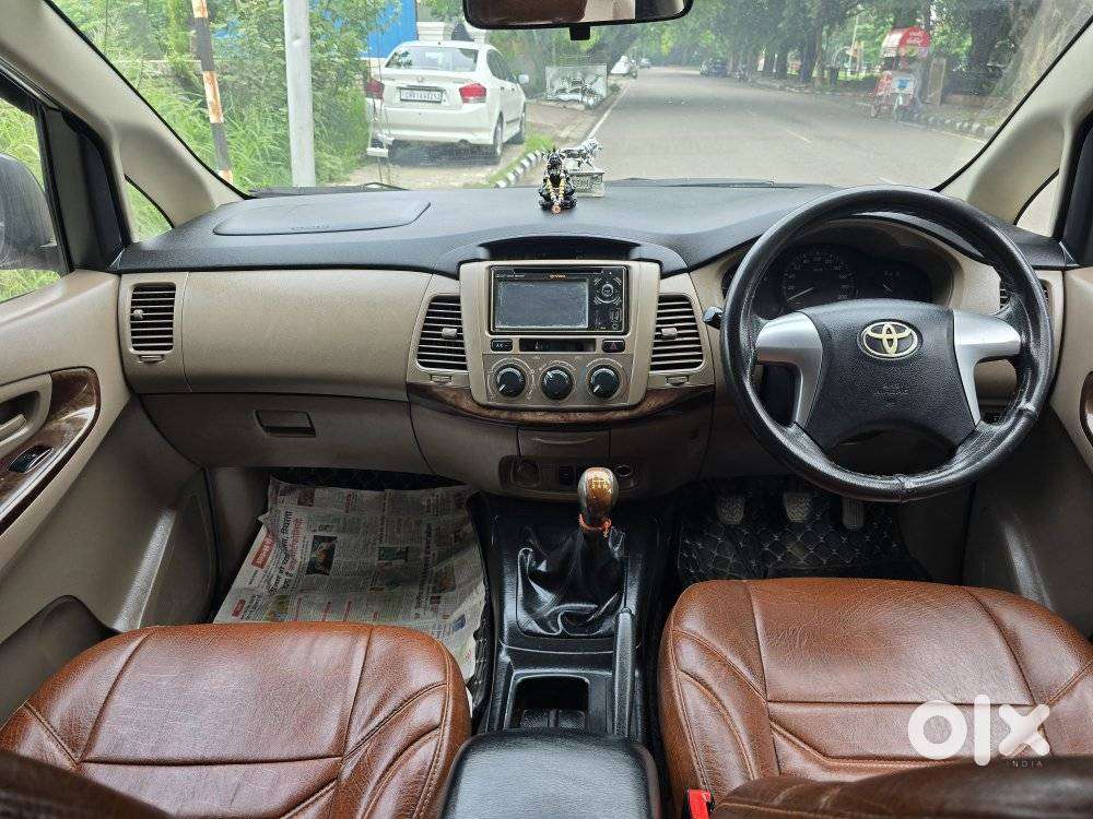 Toyota Innova 2.5 Gx 7 Seater Bs Iv, 2015, Diesel