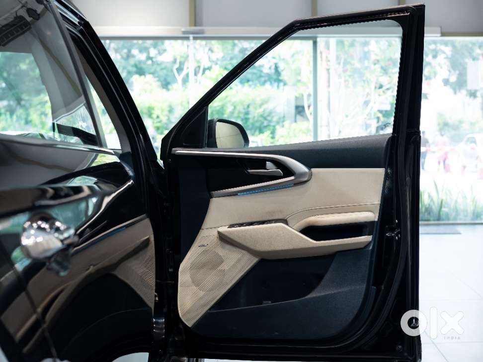 Kia Carens 1.5 Luxury Plus Diesel At 7 Str, 2023, Diesel