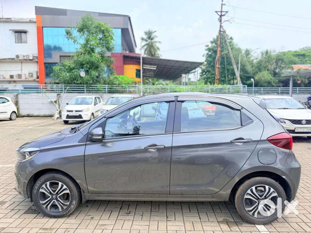 Tata Tiago Xz Opt, 2021, Petrol