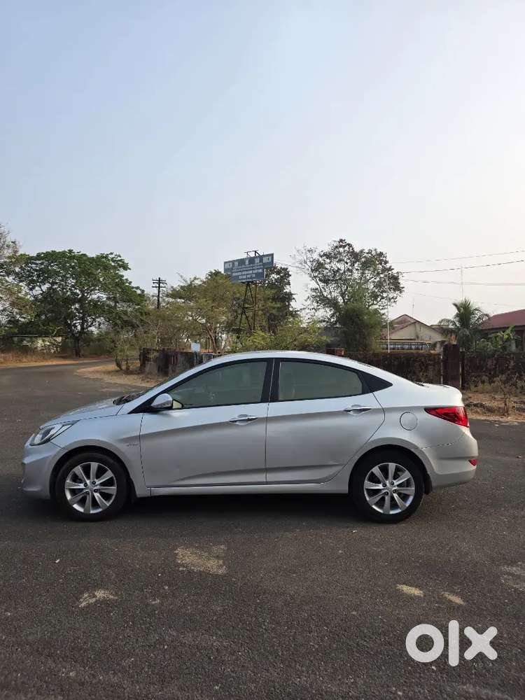 Lady Driven Verna Auto Top Condition
