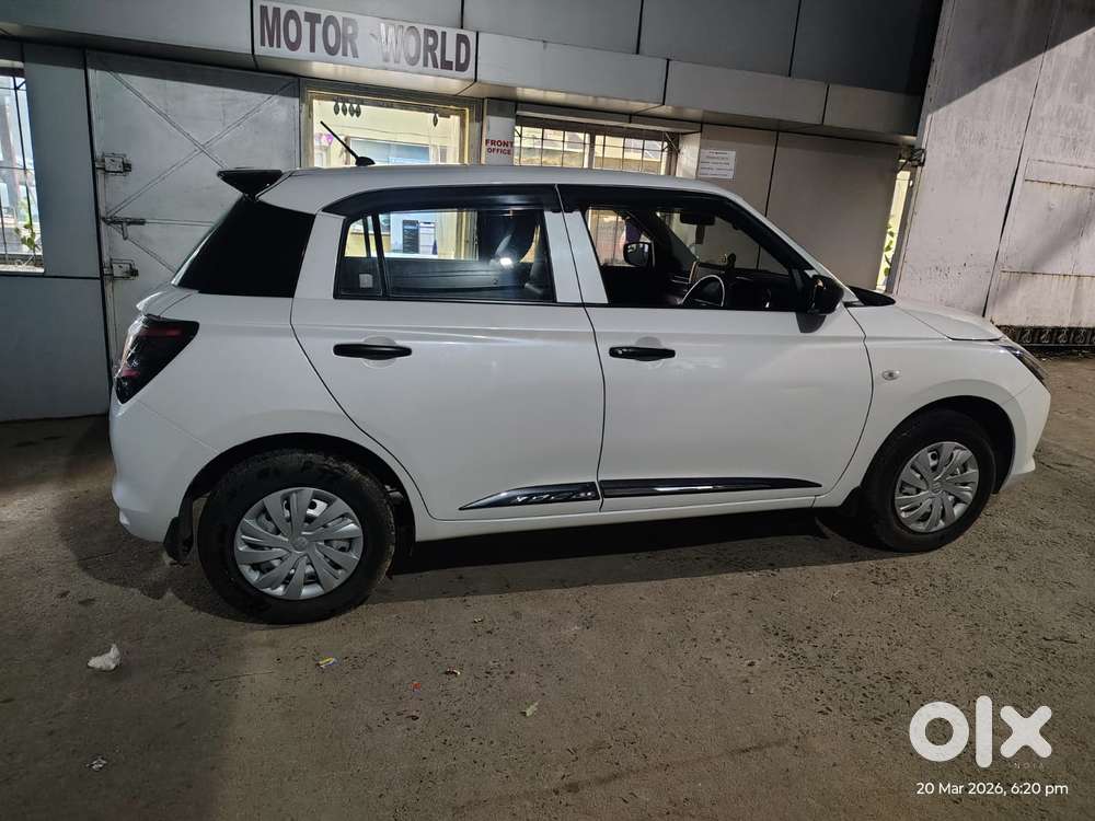 Maruti Suzuki Swift Vxi Iss Petrol, 2025, Petrol
