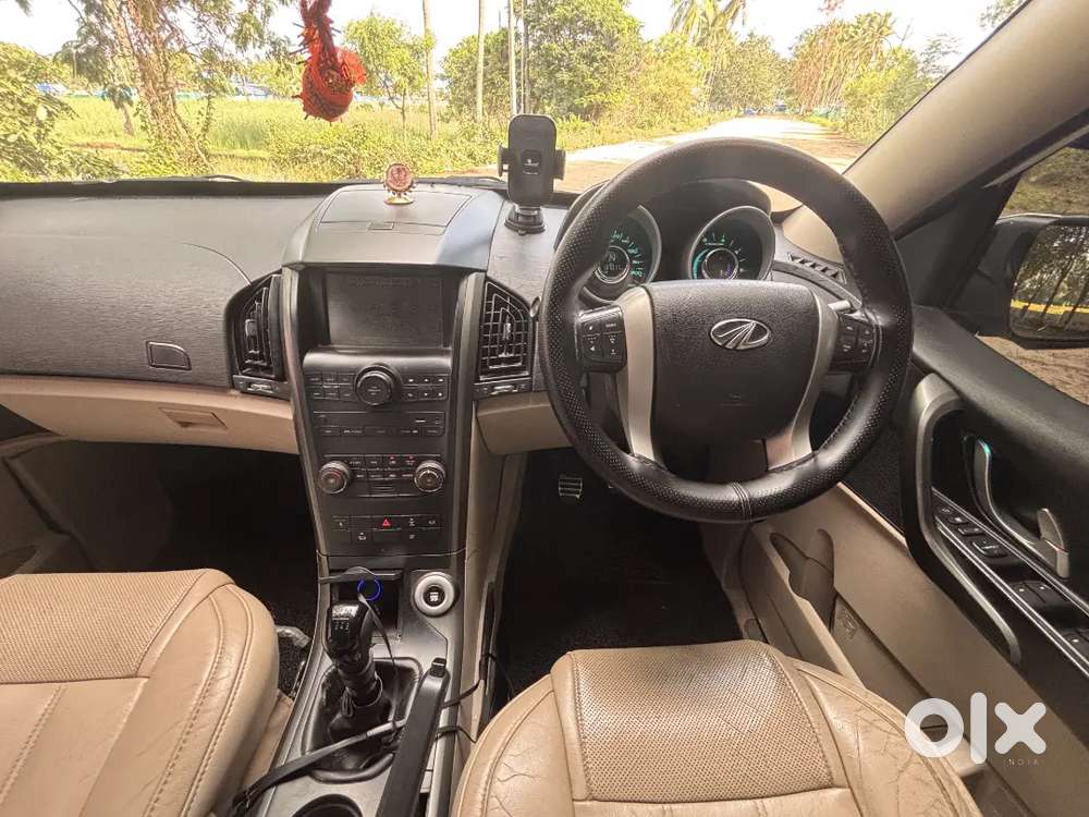 Mahindra Xuv500 2.2 2017