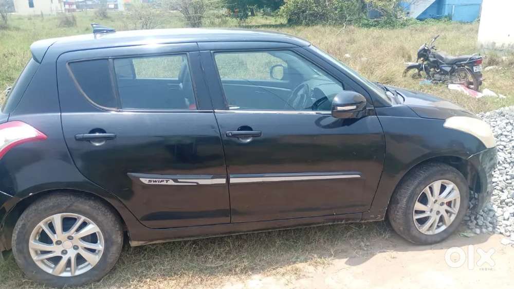 Maruti Suzuki Swift Zxi, 2012 Model