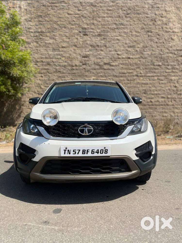 Tata Hexa 2.2 Xe 4x2 7 Str, 2018, Diesel